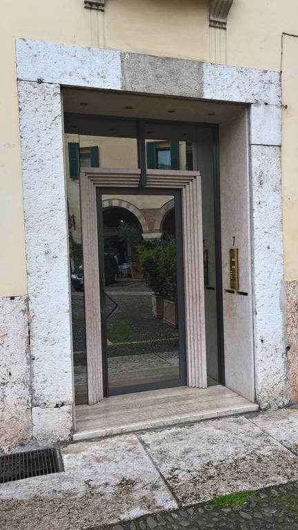 Casa Ferrari Appartamento Verona Sanificato Ozono מראה חיצוני תמונה